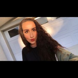 Meet your Posher, Jenna